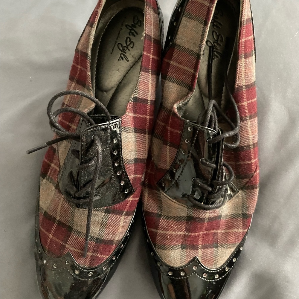 Soft style plaid heel loafers